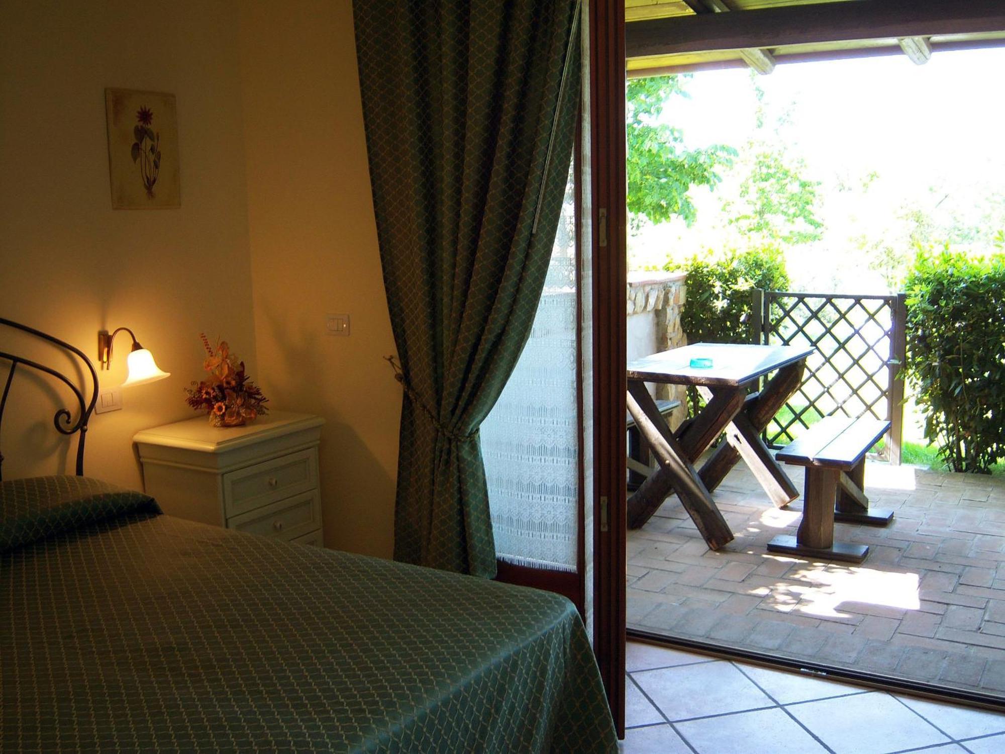 Casa Vacanze Patrizia Montefiore dell'Aso Ruang foto