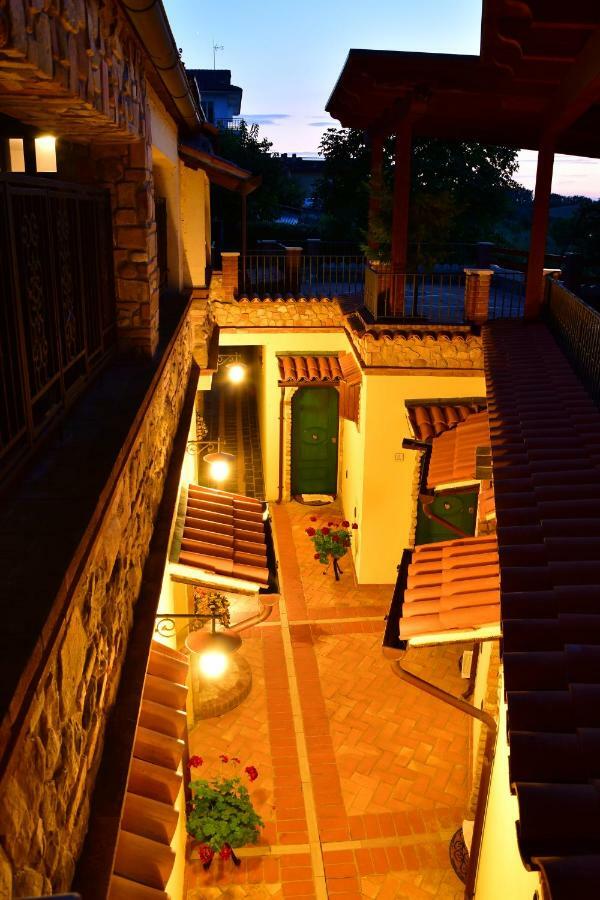 Casa Vacanze Patrizia Montefiore dell'Aso Bagian luar foto