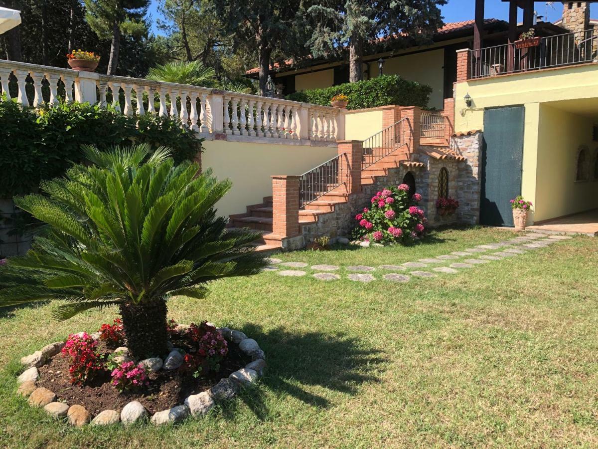 Casa Vacanze Patrizia Montefiore dell'Aso Bagian luar foto